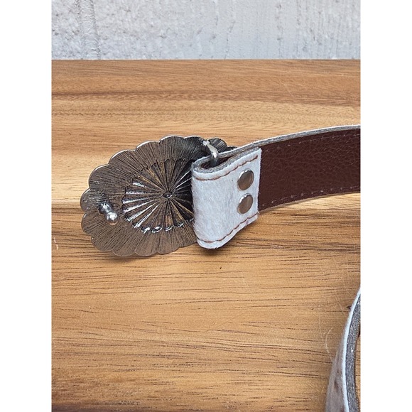 Womens Western Cowhide Brown & White Belt Push Close 42" Cowgirl Rodeo - Picture 5 of 5